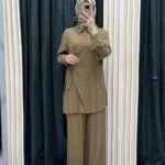 Düğmeli ikili pantolon takımı